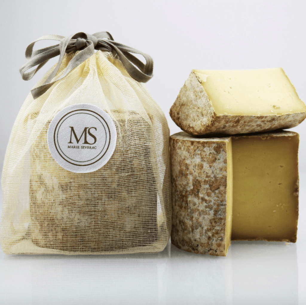 demi salÉrac fermier lait cru 3 à 5 mois d'affinage 350g