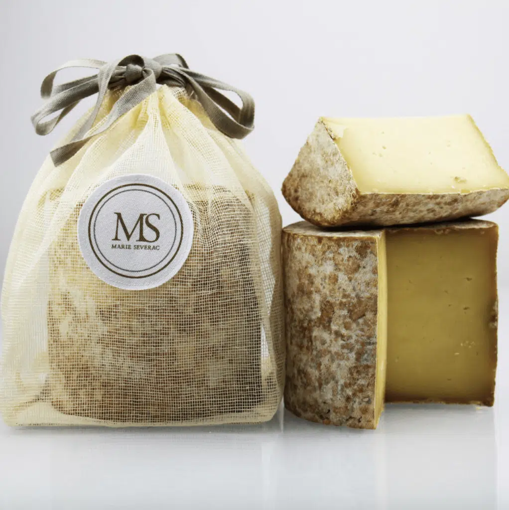 demi salÉrac fermier lait cru 6 à 8 mois d'affinage 350g